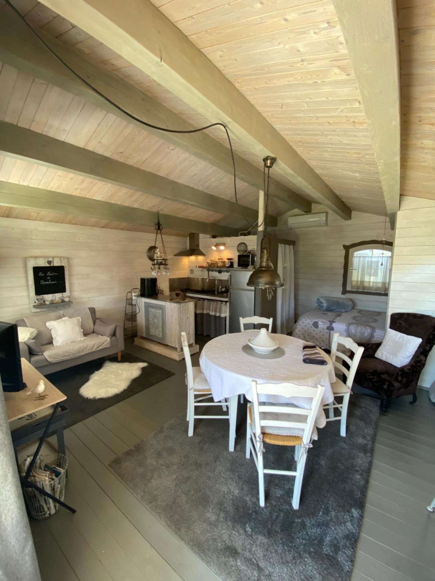 Chalet De Charme Aniane Экстерьер фото