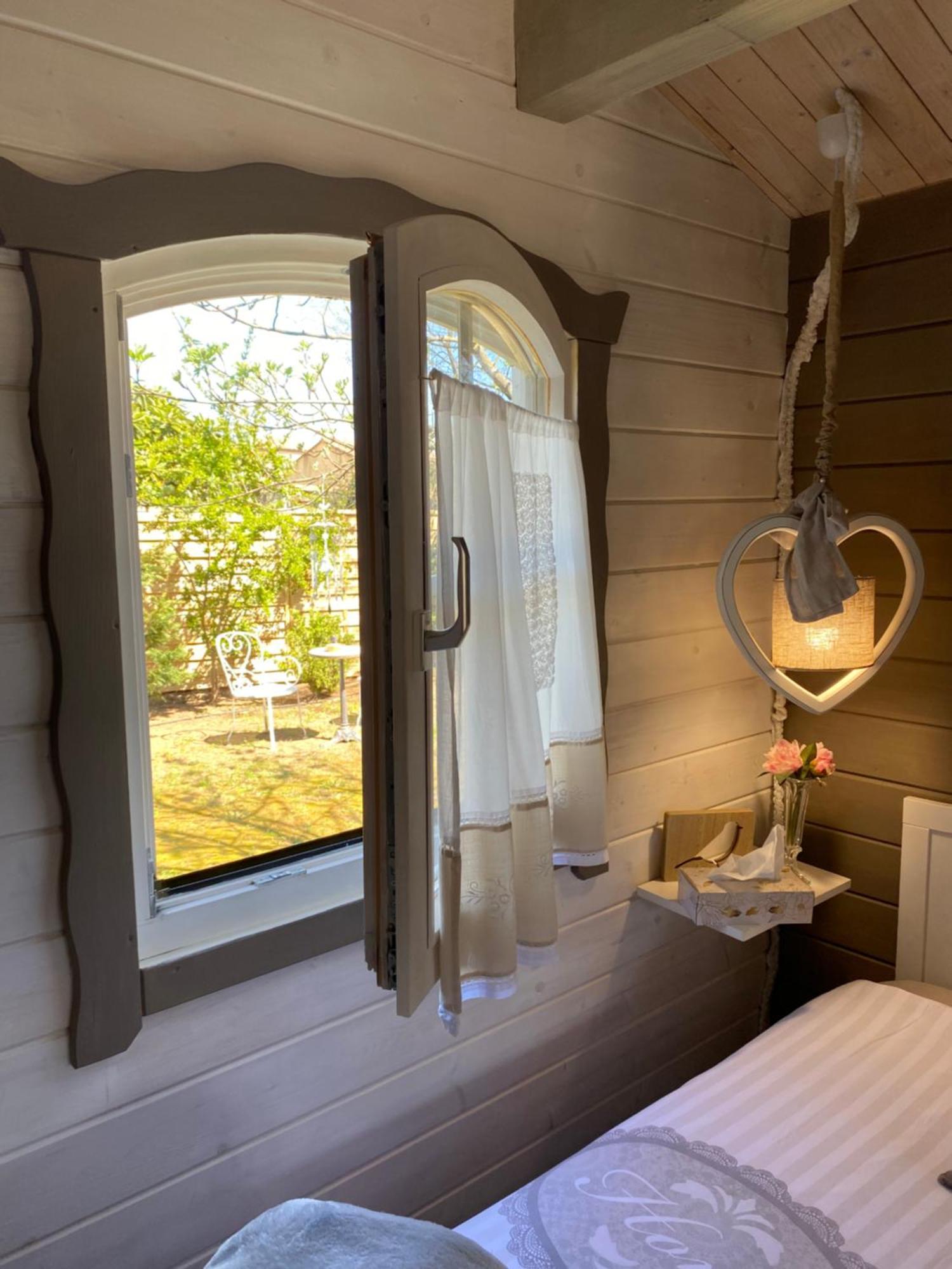 Chalet De Charme Aniane Экстерьер фото
